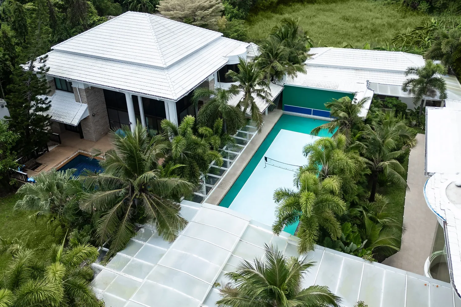 Property image - full photo 1