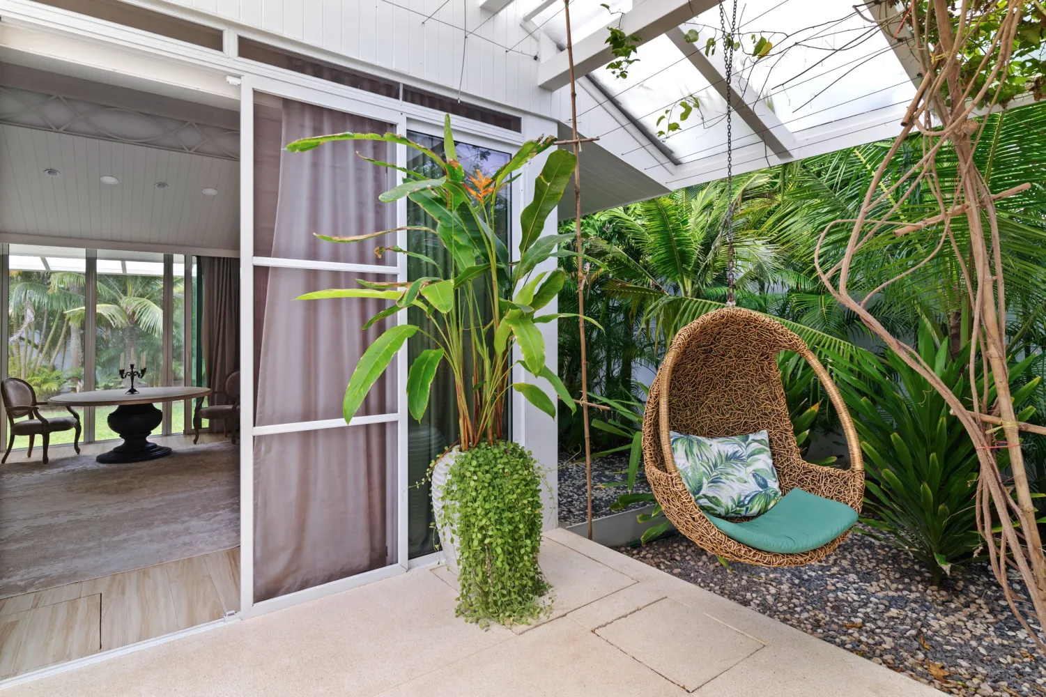 Property image - full photo 6