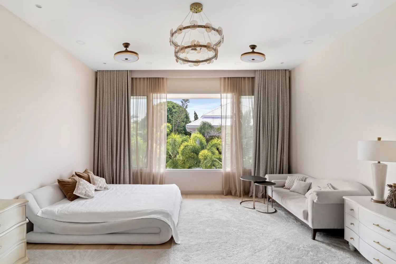 Property image - full photo 45