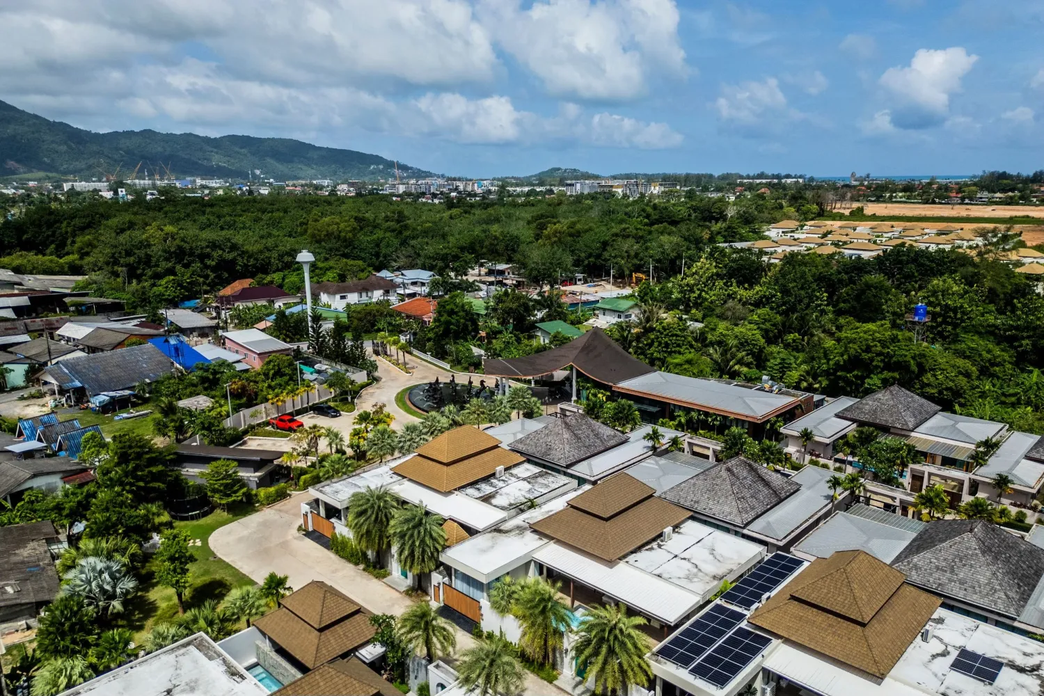 Property image - full photo 13