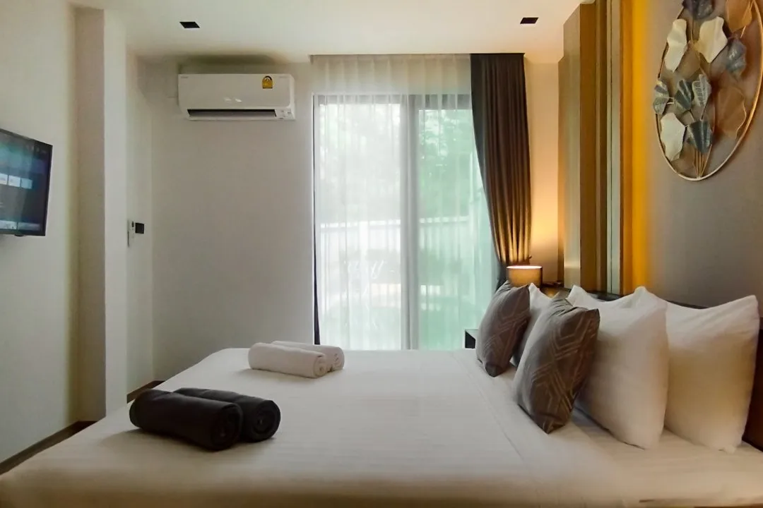 Property image - full photo 5