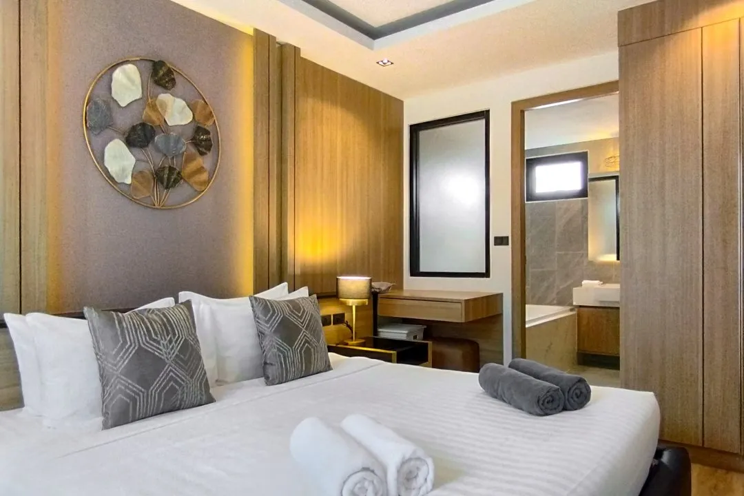 Property image - full photo 6