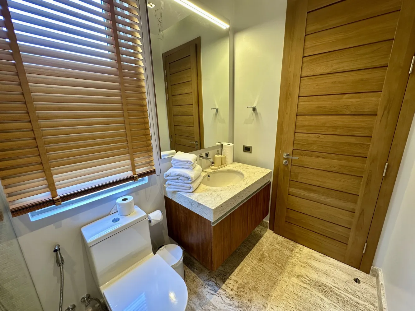 Property image - full photo 38