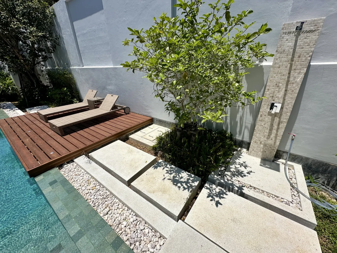 Property image - full photo 12