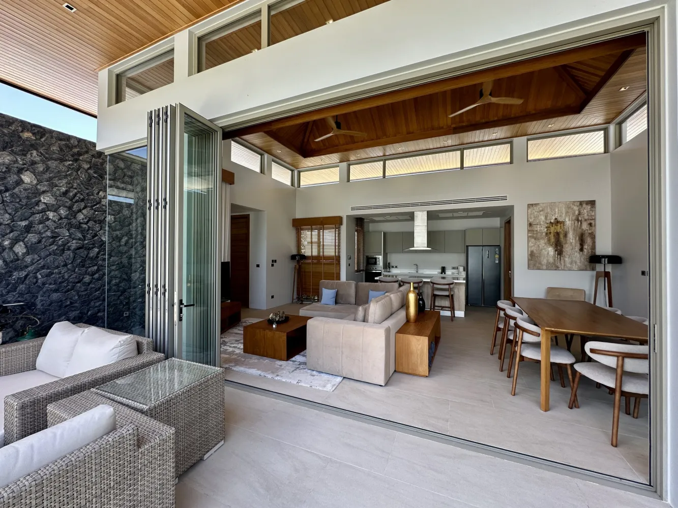 Property image - full photo 8