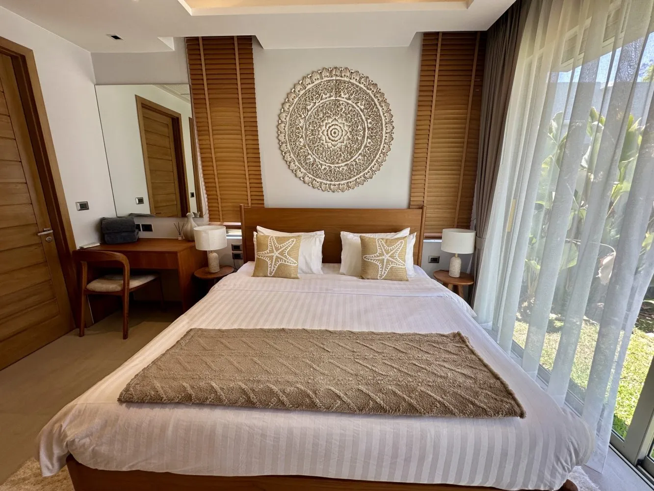Property image - full photo 37