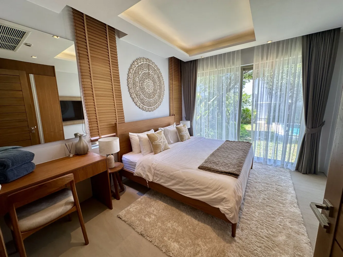 Property image - full photo 36