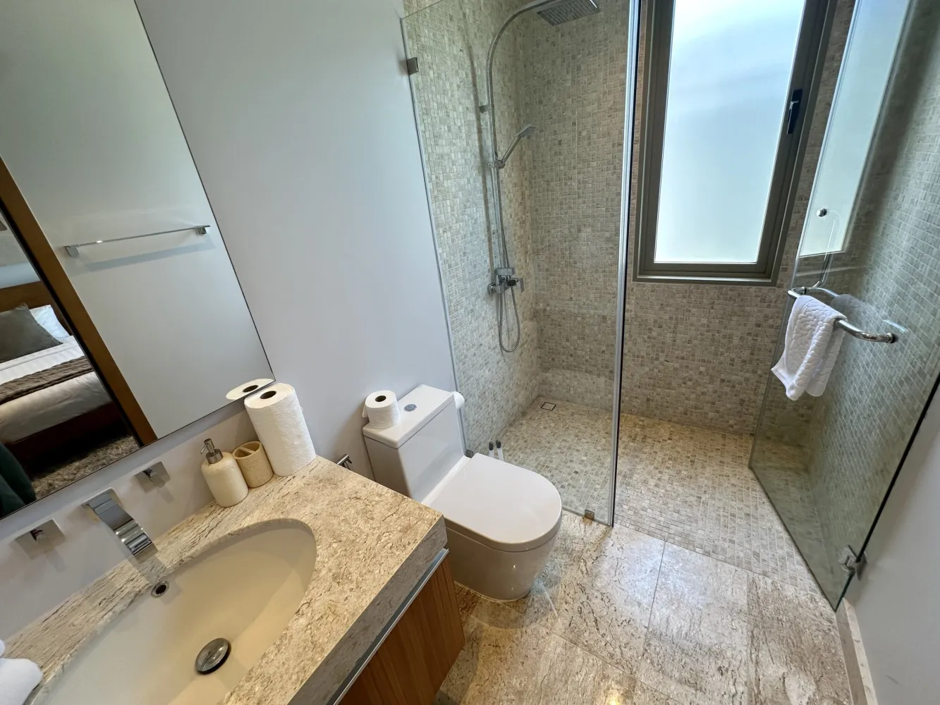 Property image - full photo 57