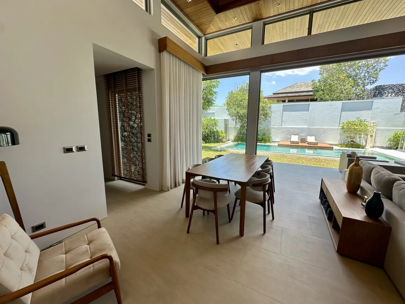 Property image - full photo 21