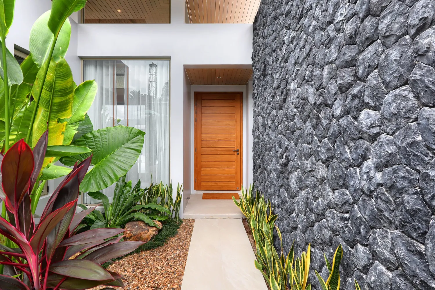 Property image - full photo 38