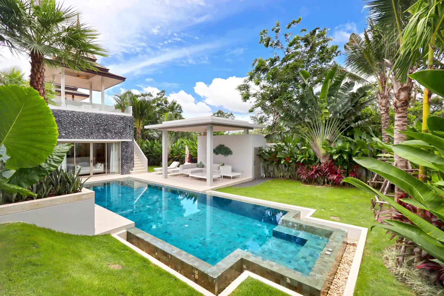 Property image - full photo 14