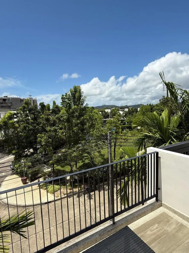 Property image - full photo 17