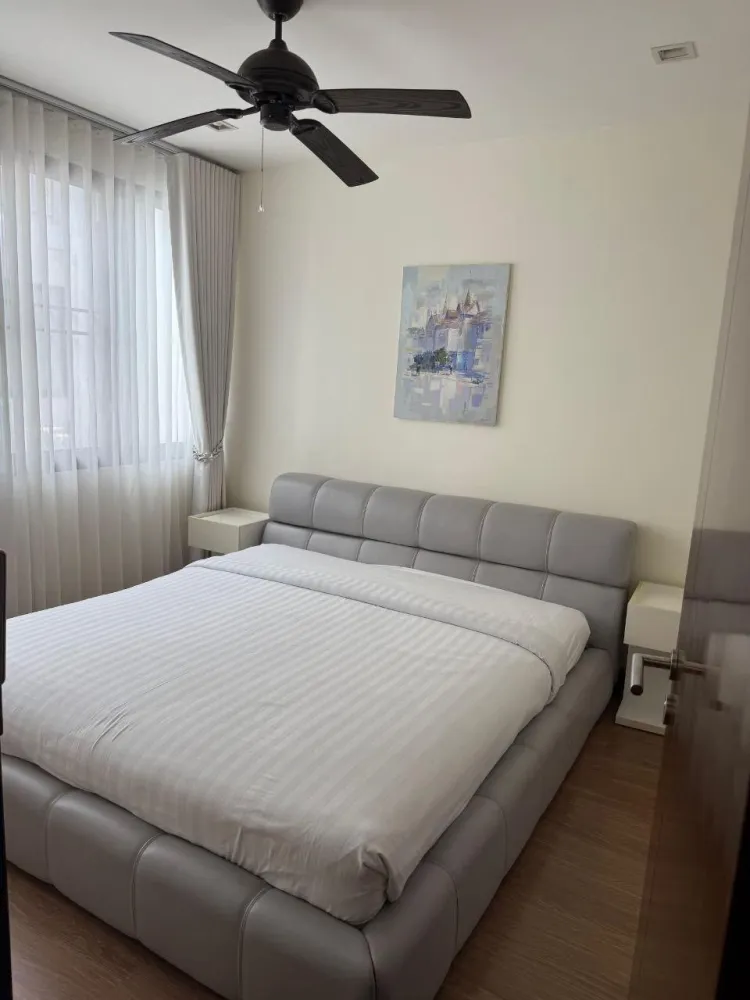 Property image - full photo 6