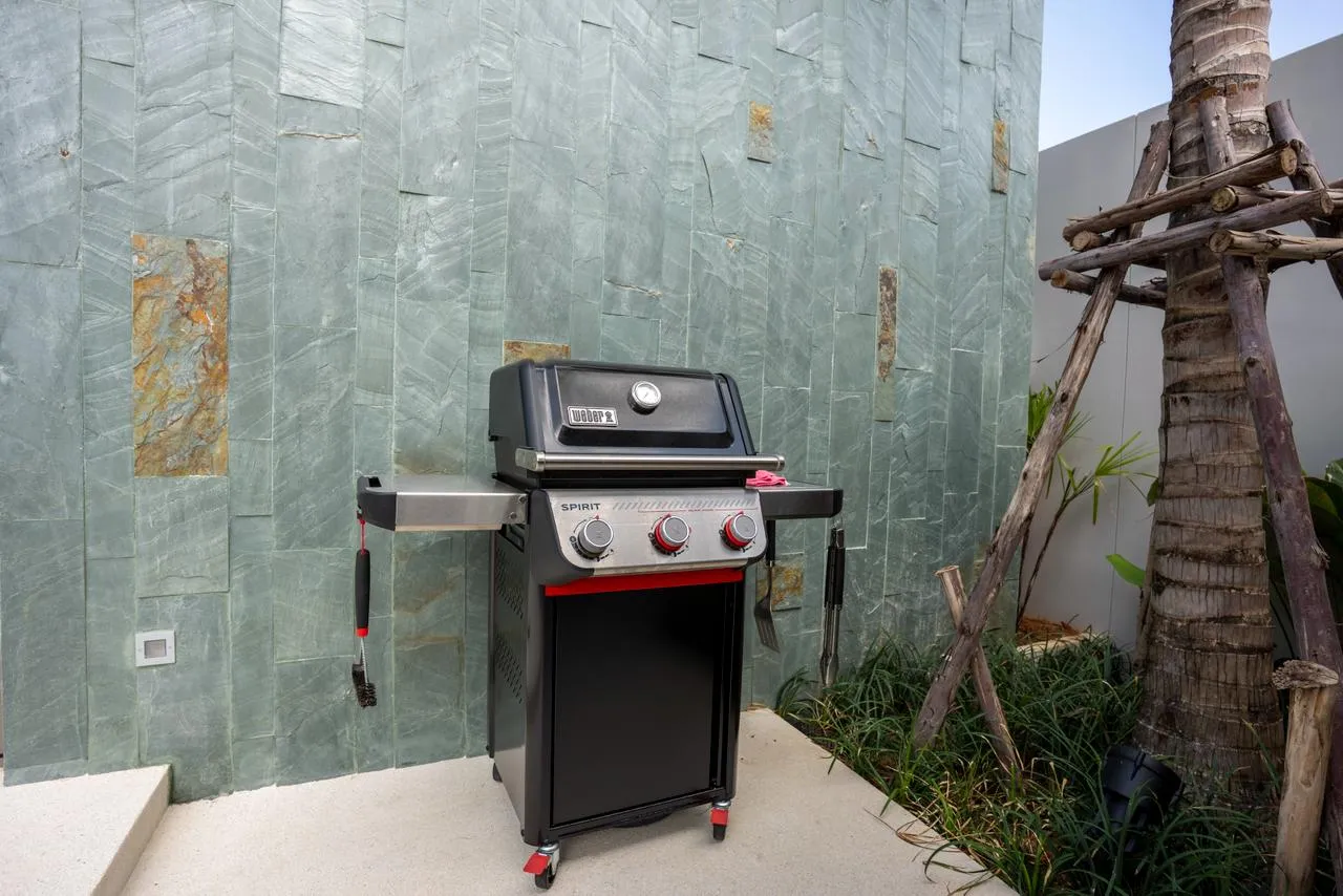 Property image - full photo 40