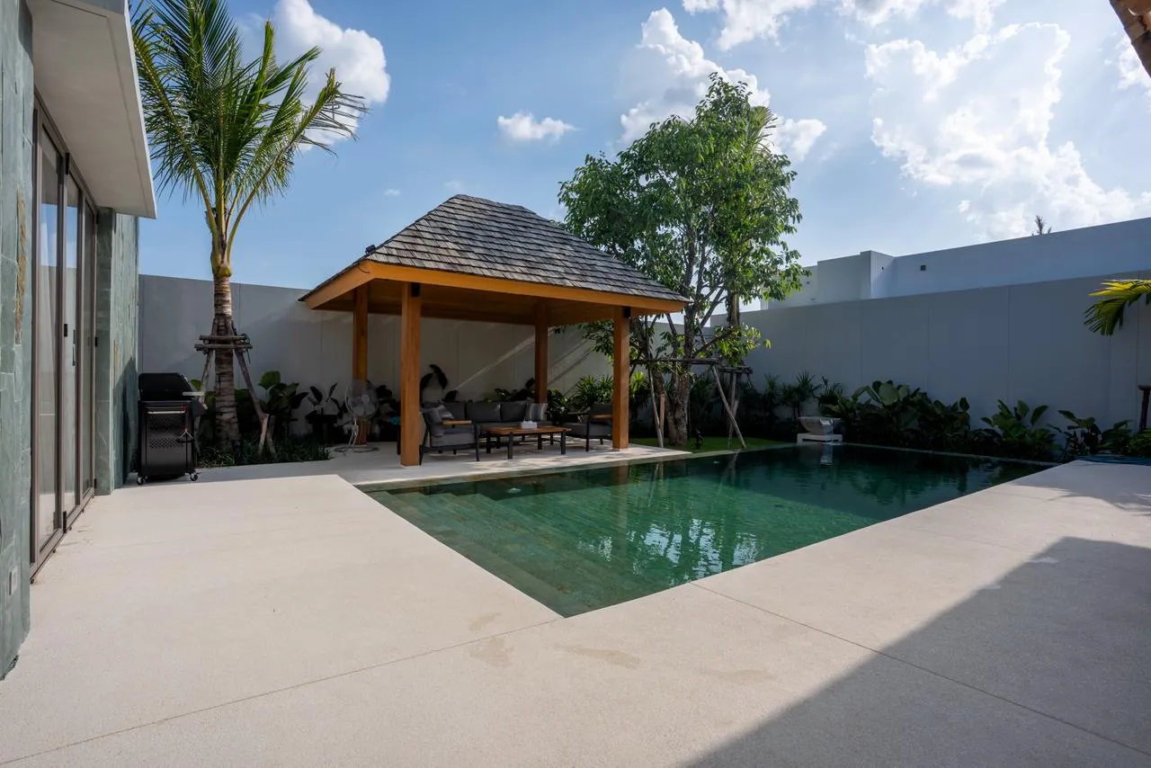 Property image - full photo 44