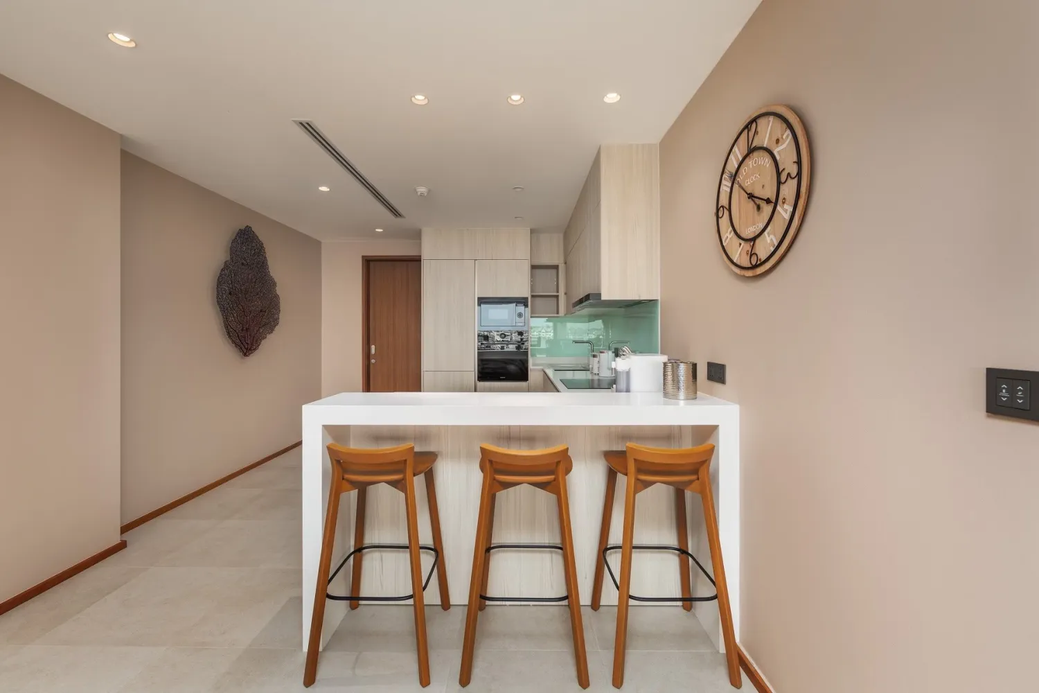 Property image - full photo 4