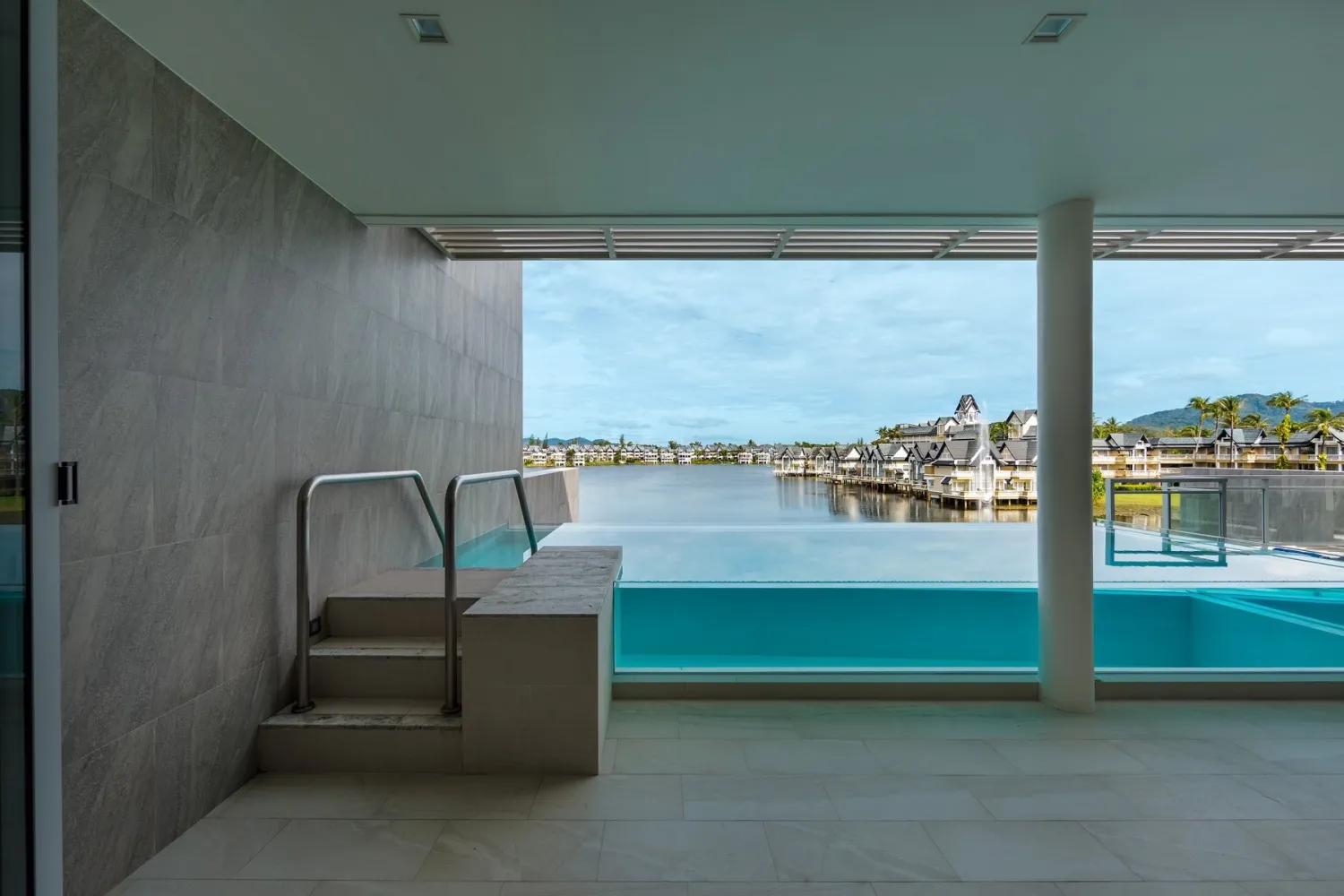 Property image - full photo 38