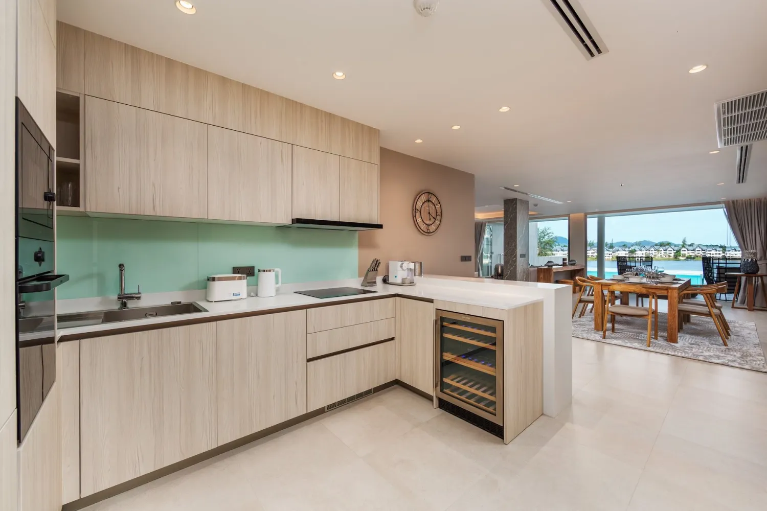 Property image - full photo 8