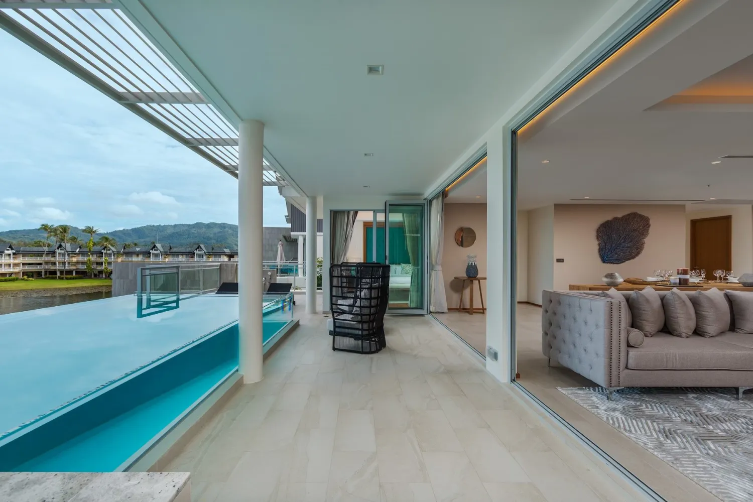 Property image - full photo 40