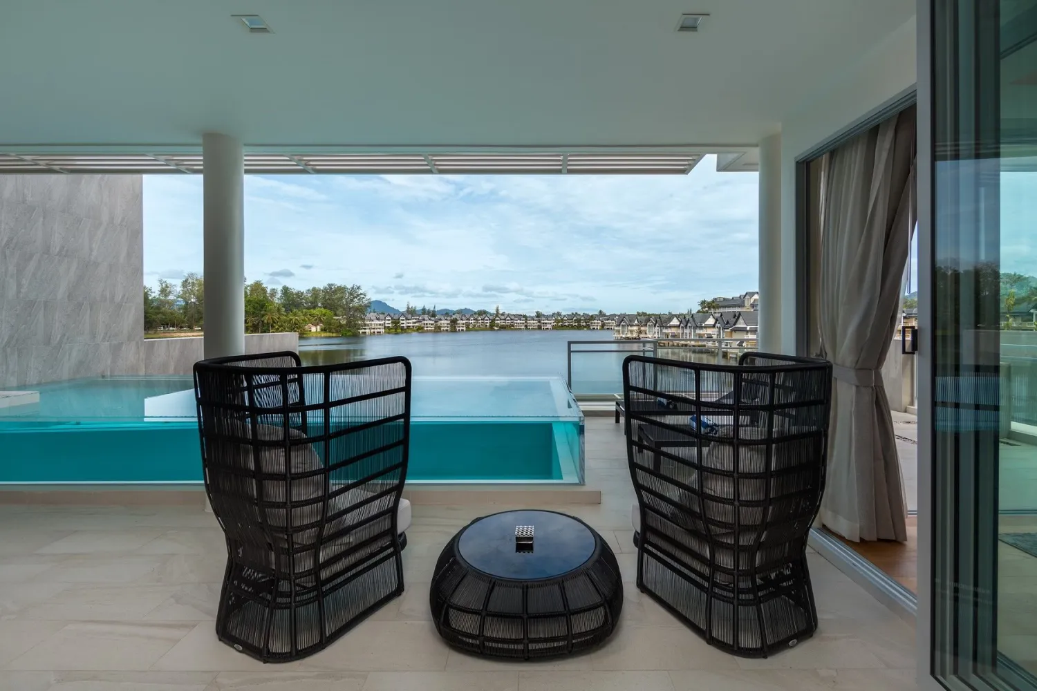 Property image - full photo 41