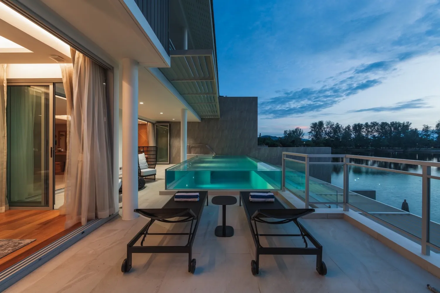 Property image - full photo 50