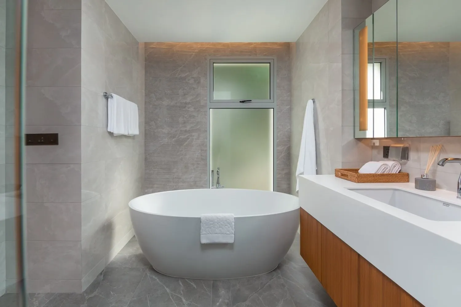 Property image - full photo 23