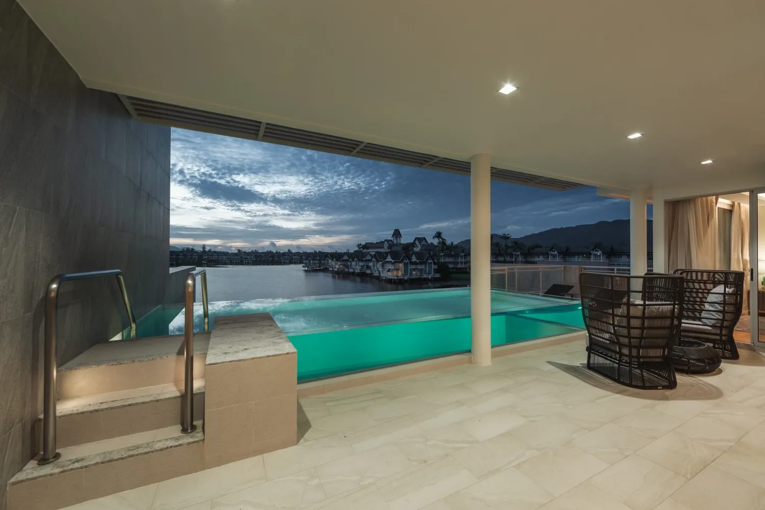 Property image - full photo 47