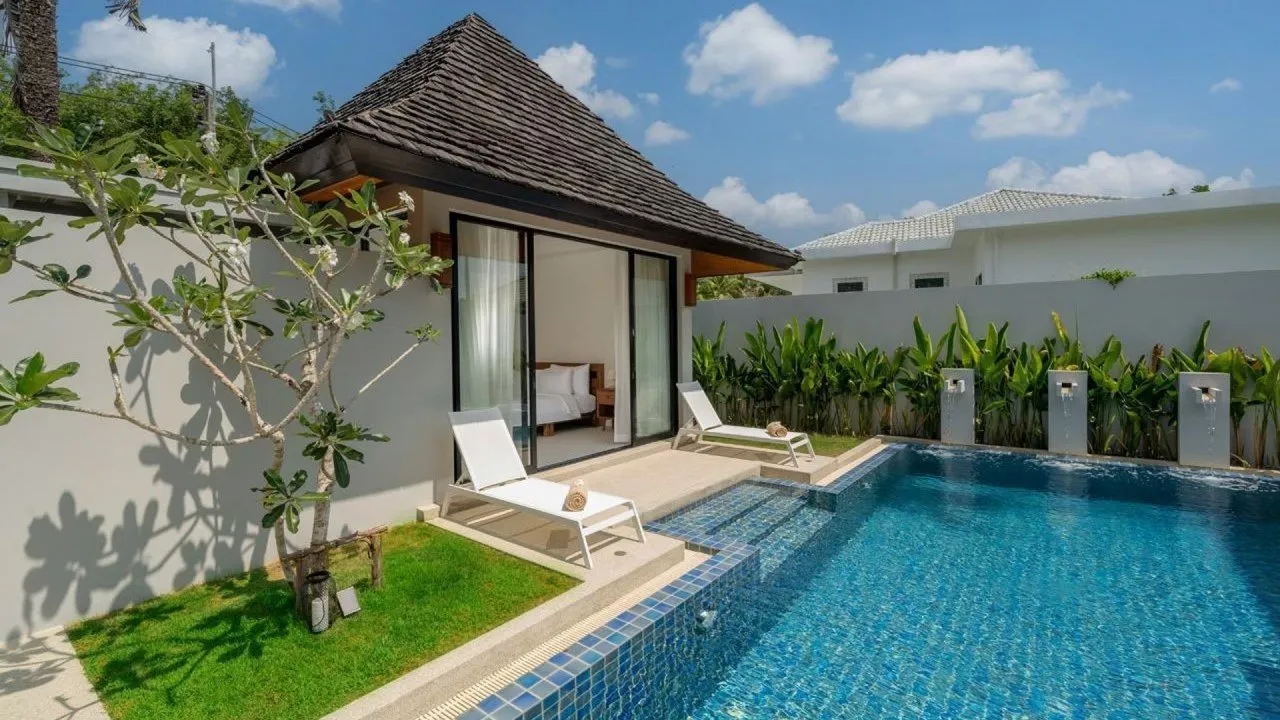 Property image - full photo 2