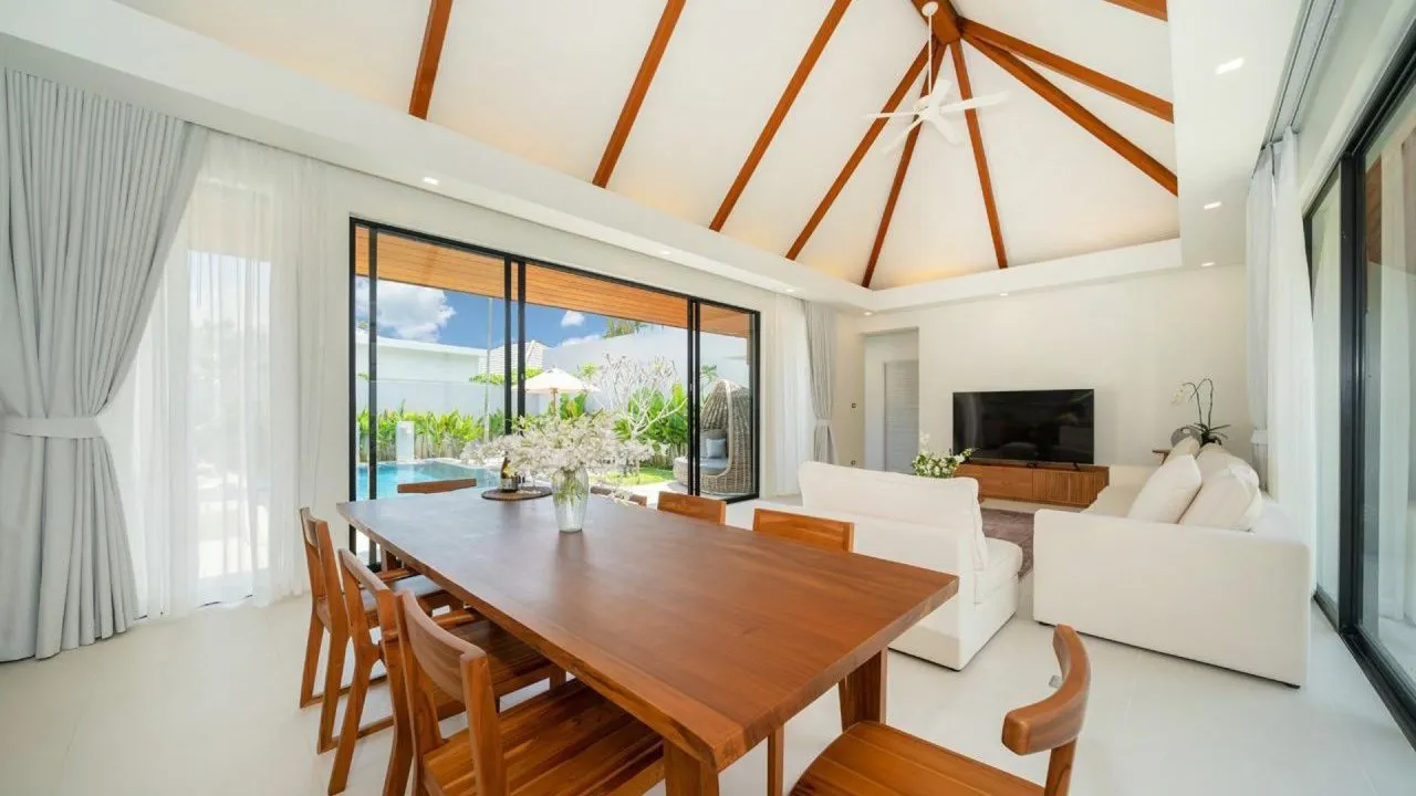 Property image - full photo 5