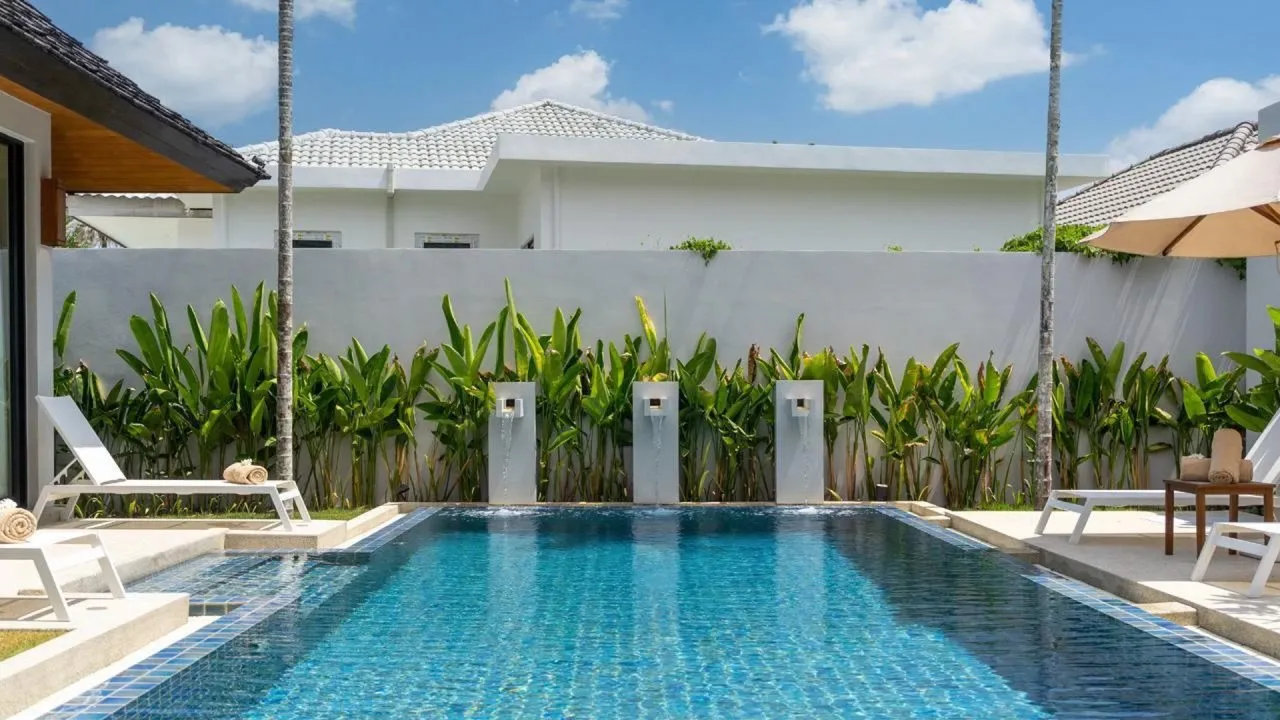 Property image - full photo 23