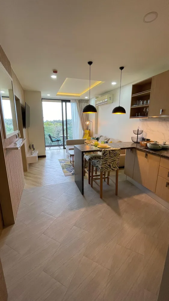 Property image - full photo 2