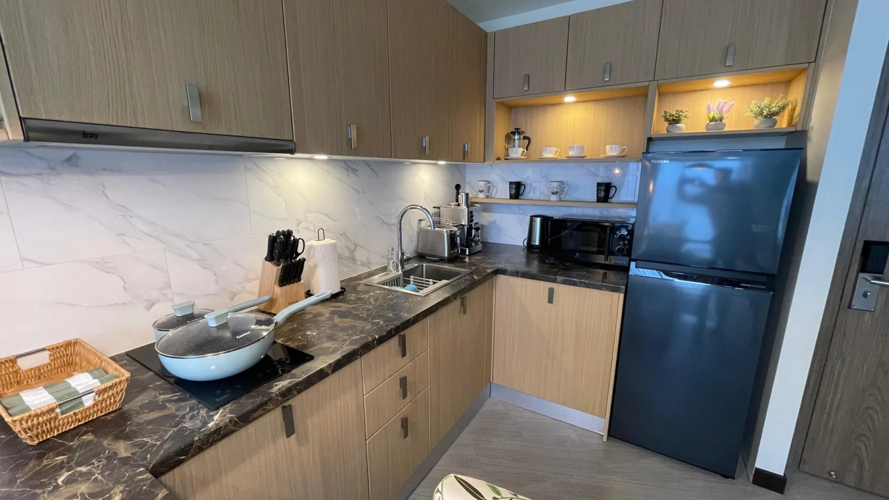 Property image - full photo 5