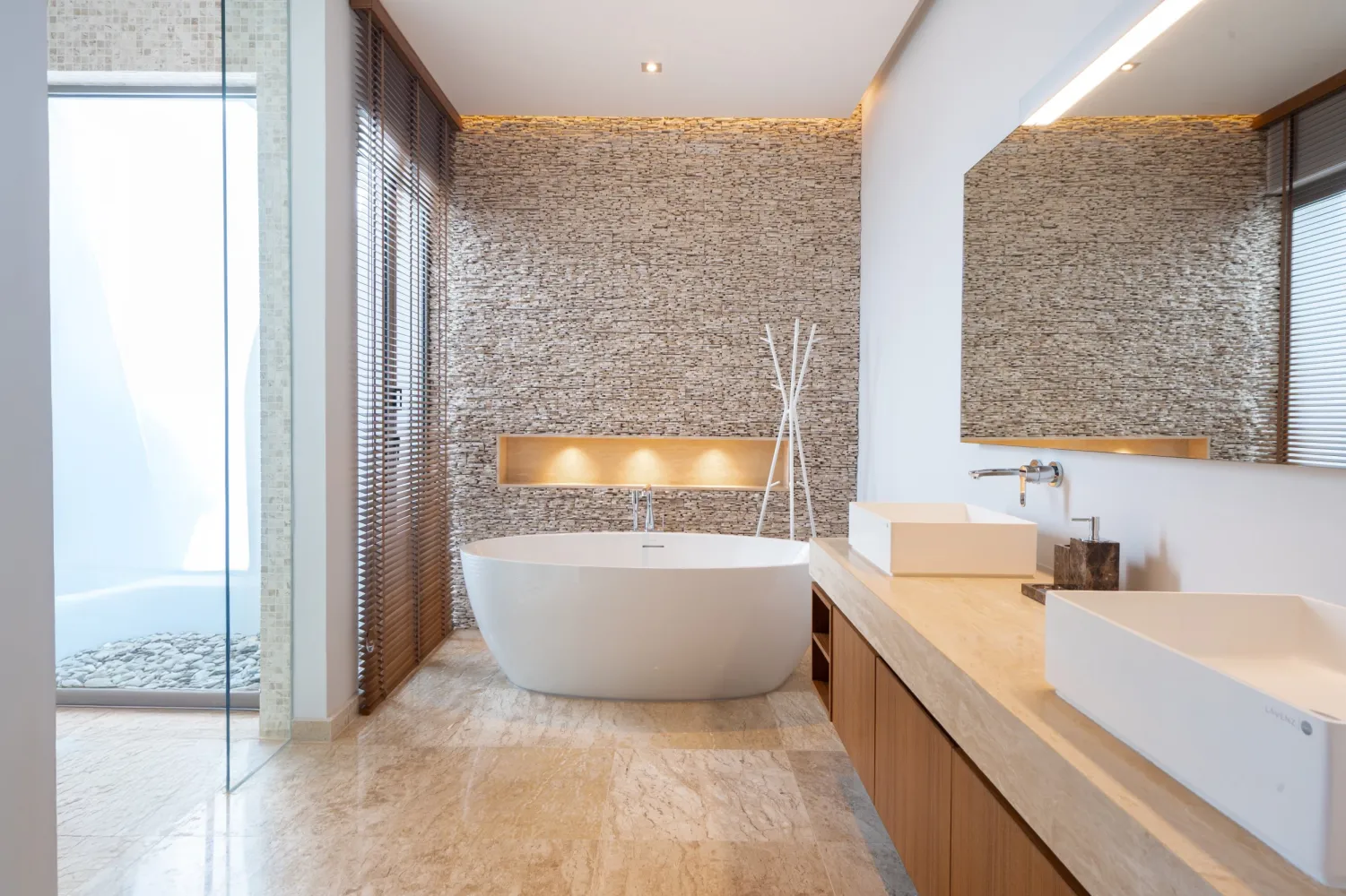 Property image - full photo 22