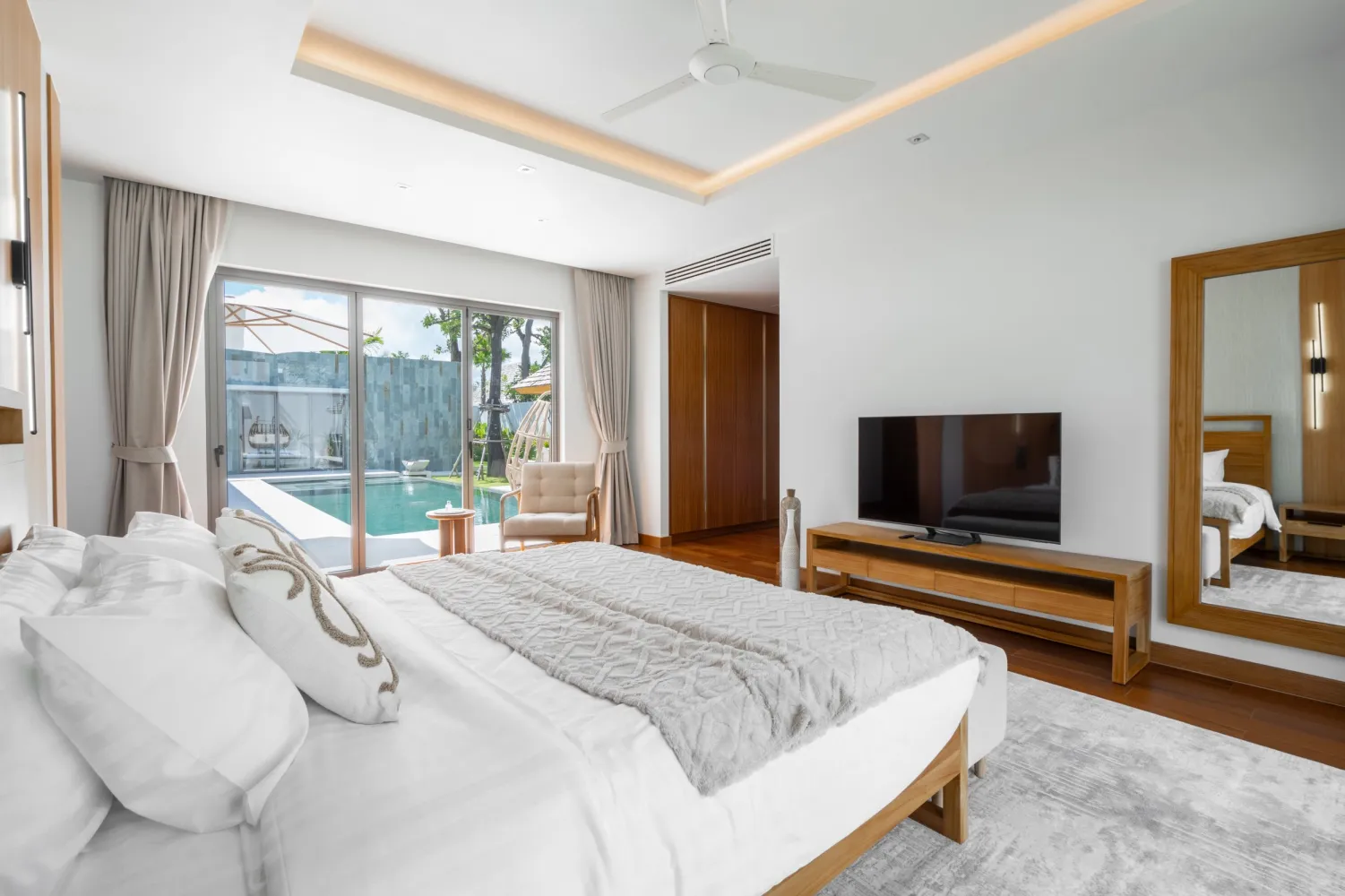 Property image - full photo 27
