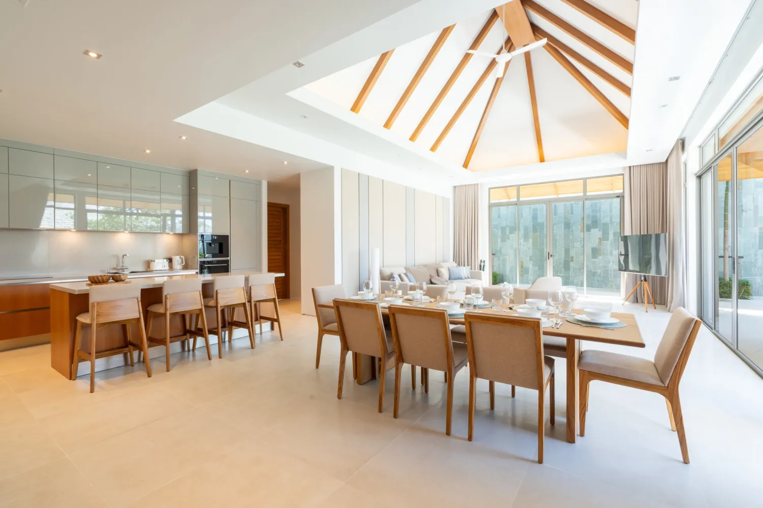 Property image - full photo 7