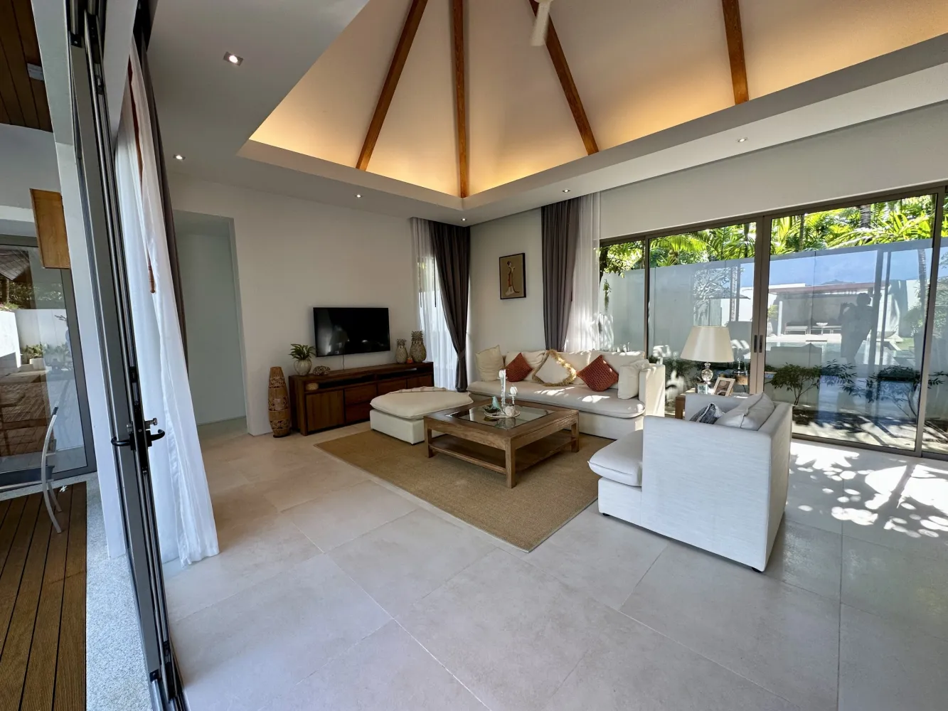 Property image - full photo 17