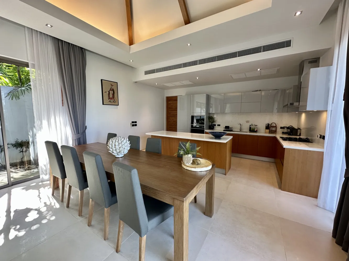Property image - full photo 6