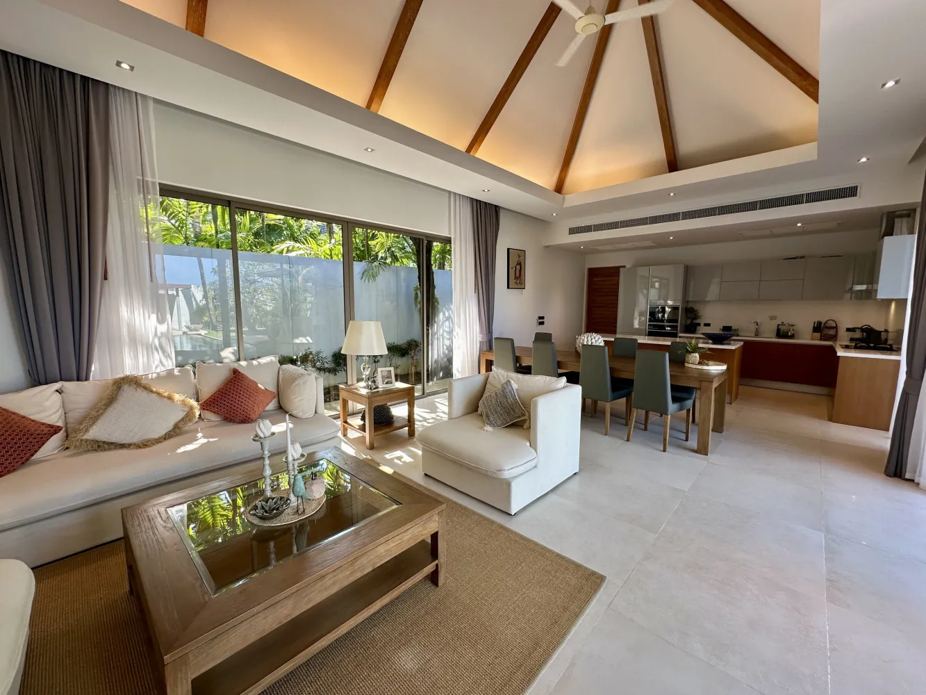 Property image - full photo 13