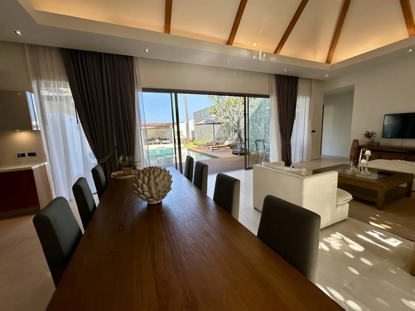 Property image - full photo 28