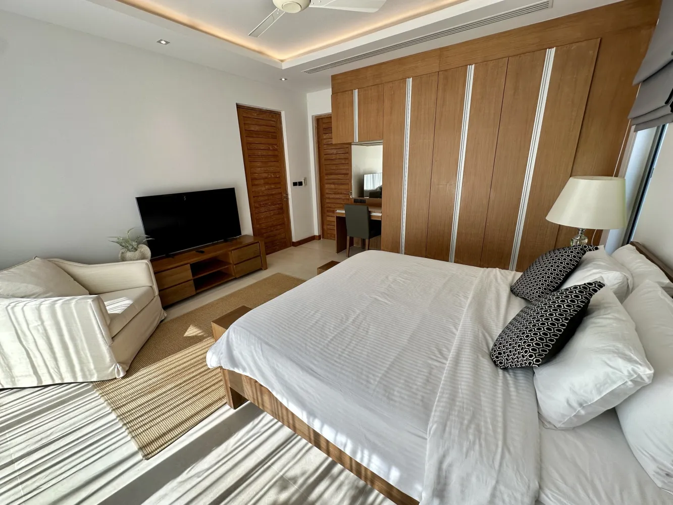 Property image - full photo 81