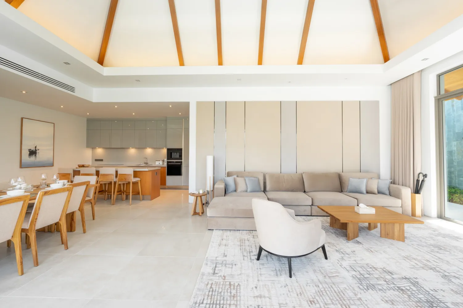 Property image - full photo 6