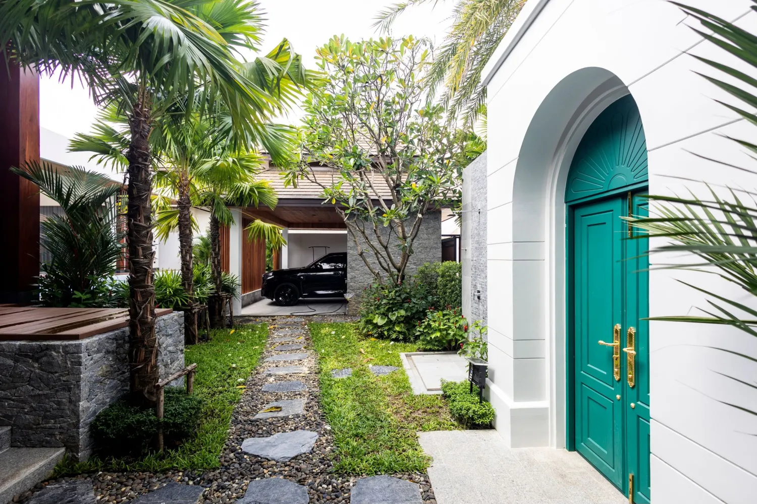 Property image - full photo 55
