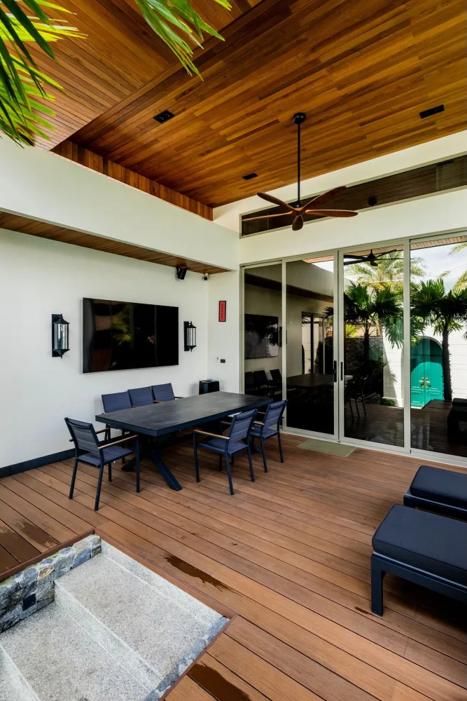Property image - full photo 5