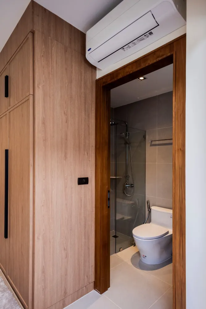 Property image - full photo 38
