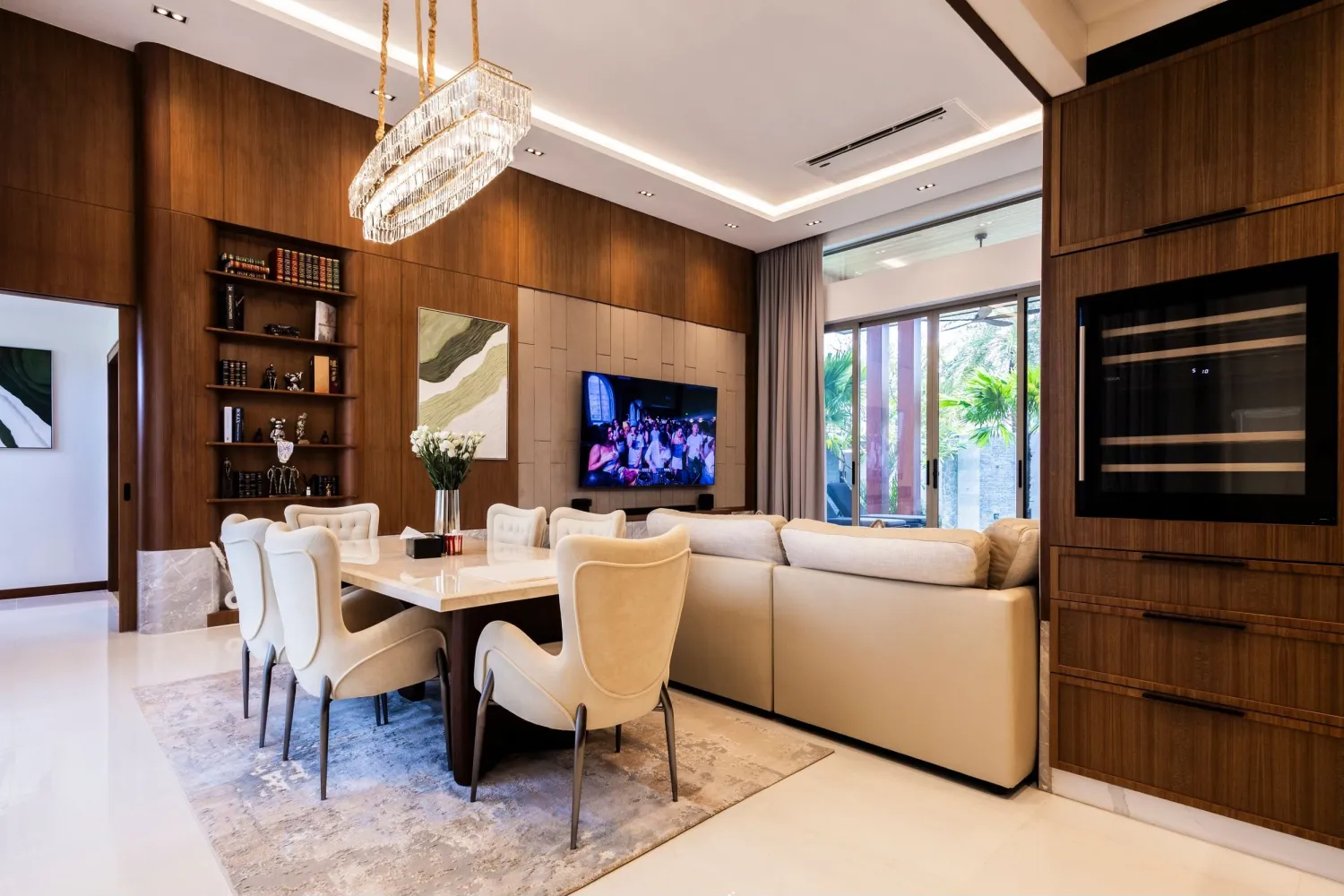 Property image - full photo 11