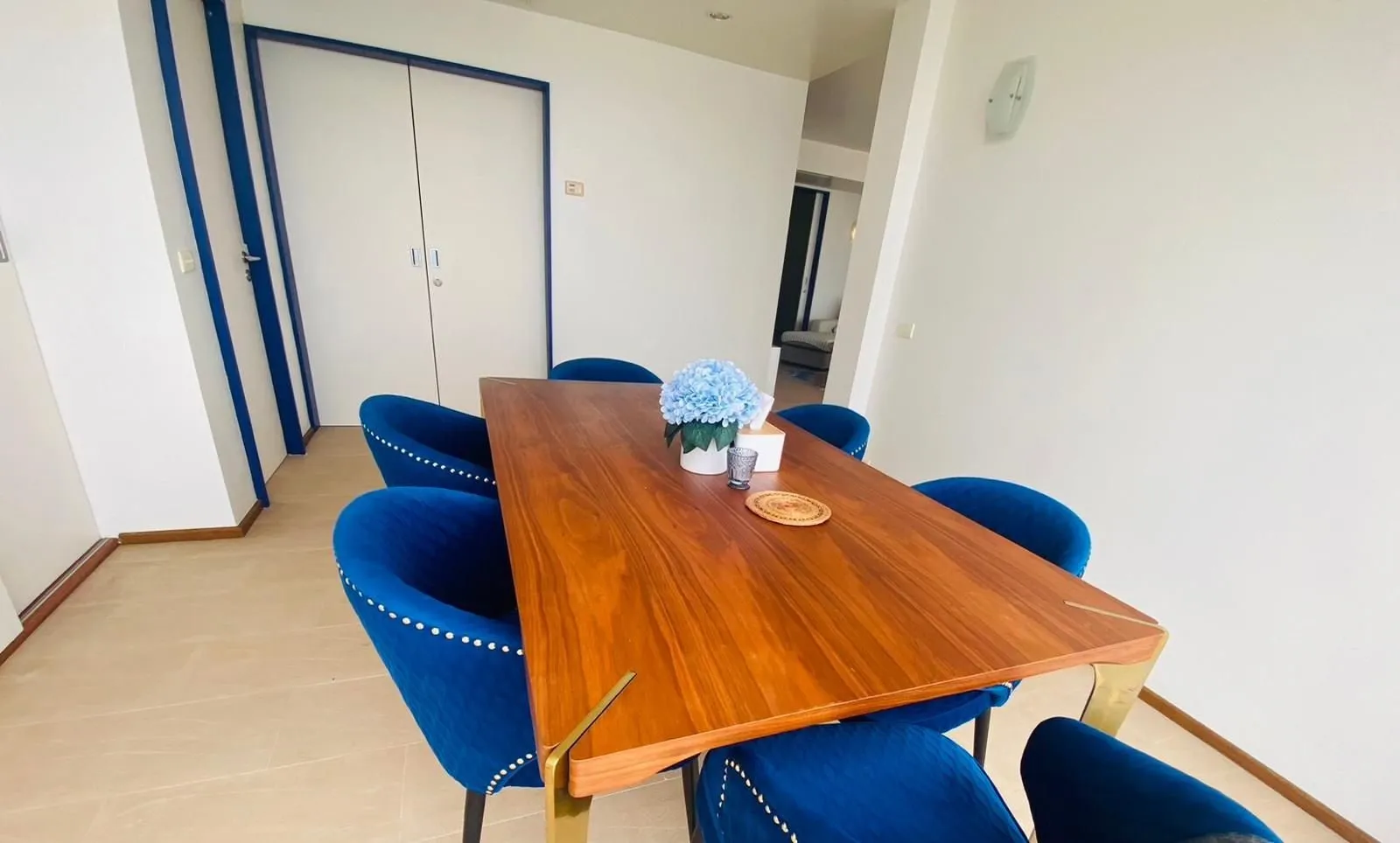 Property image - full photo 5