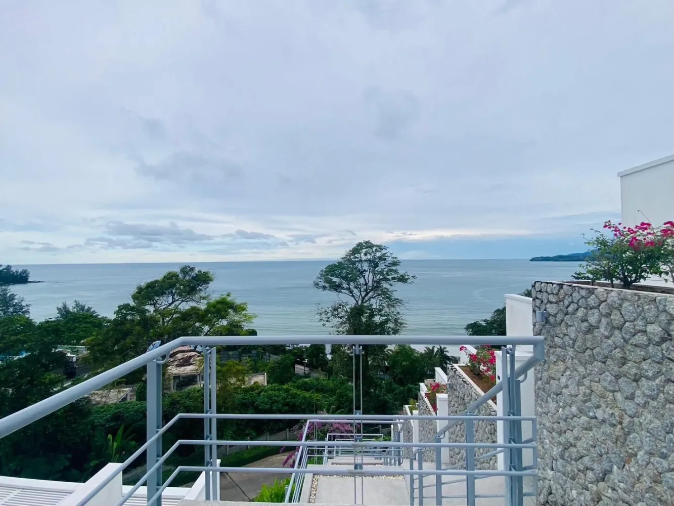 Property image - full photo 34