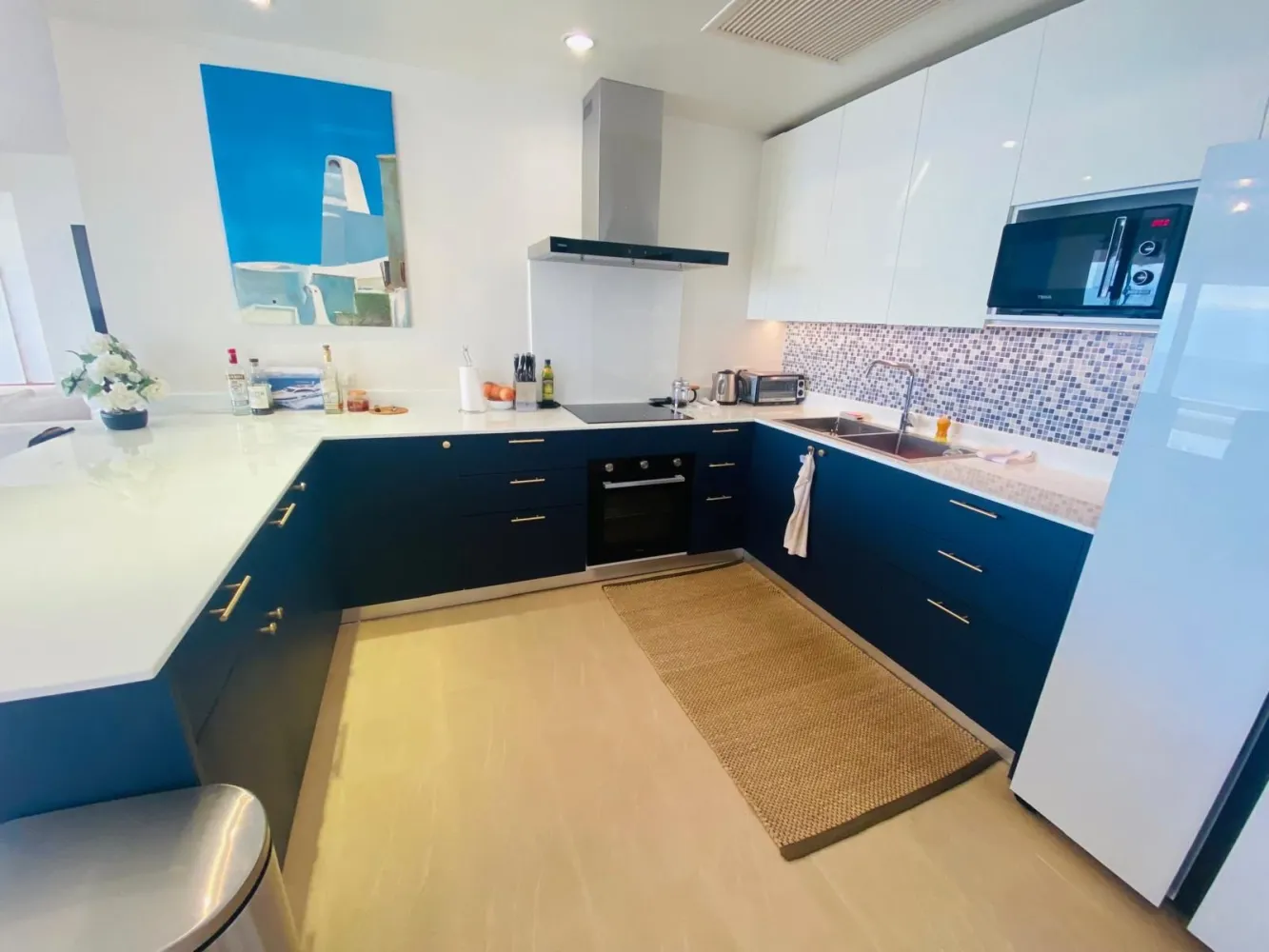 Property image - full photo 8
