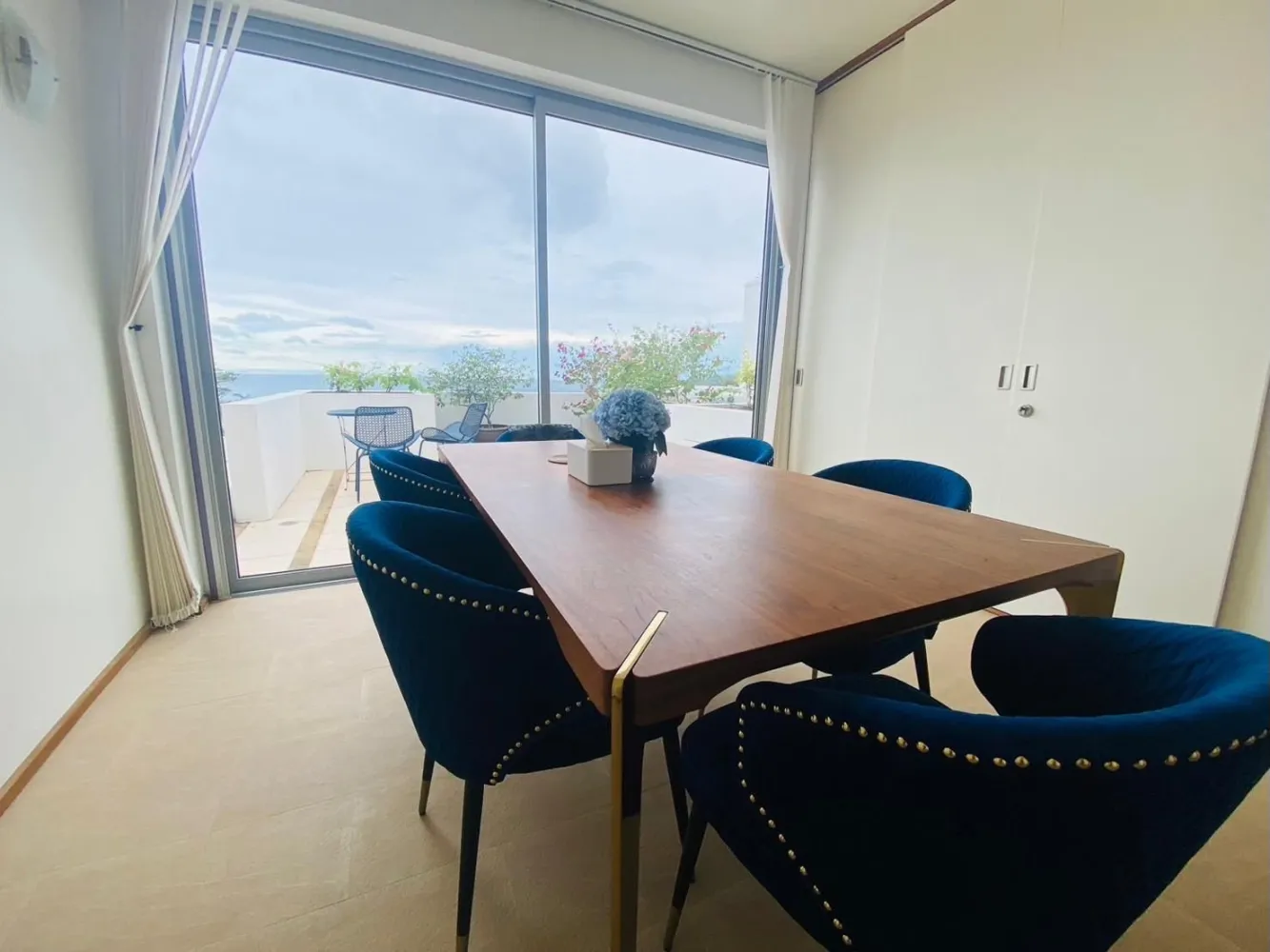 Property image - full photo 9