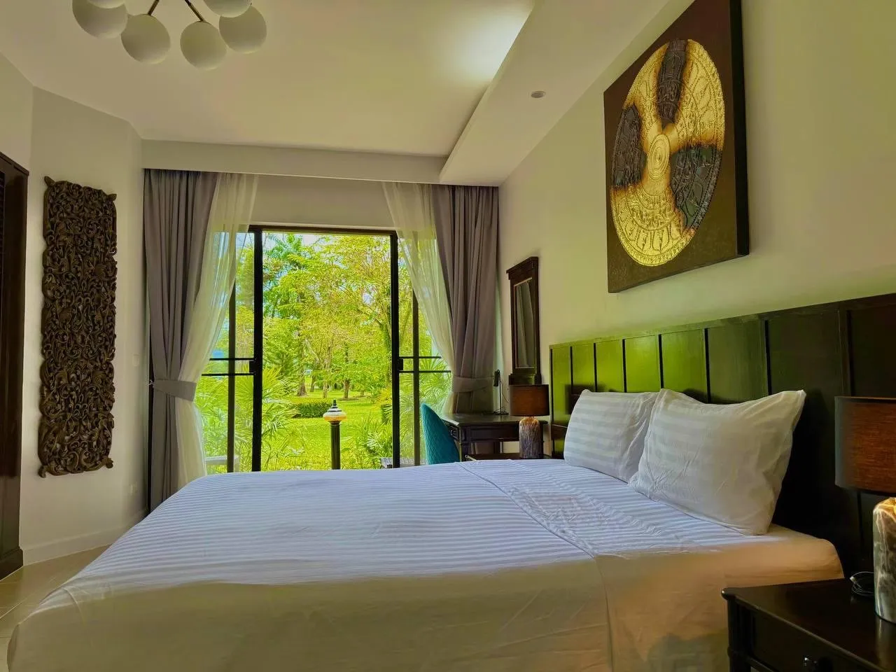 Property image - full photo 10